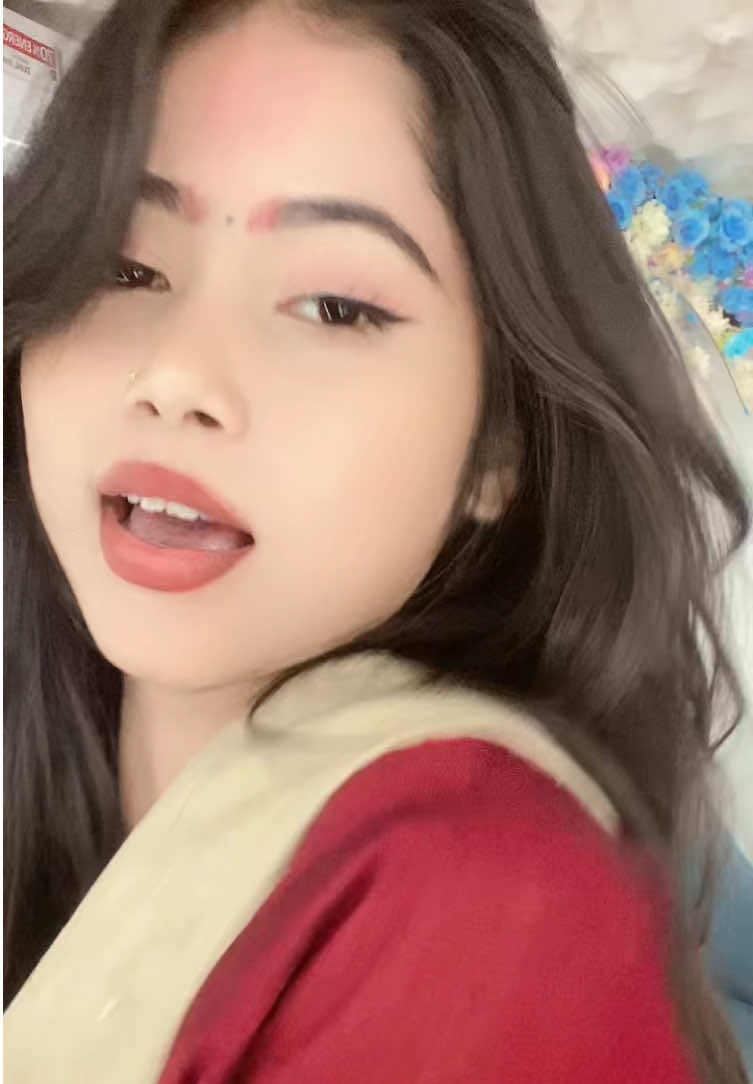 @🧖♀️Bhojpuri queen 🫅