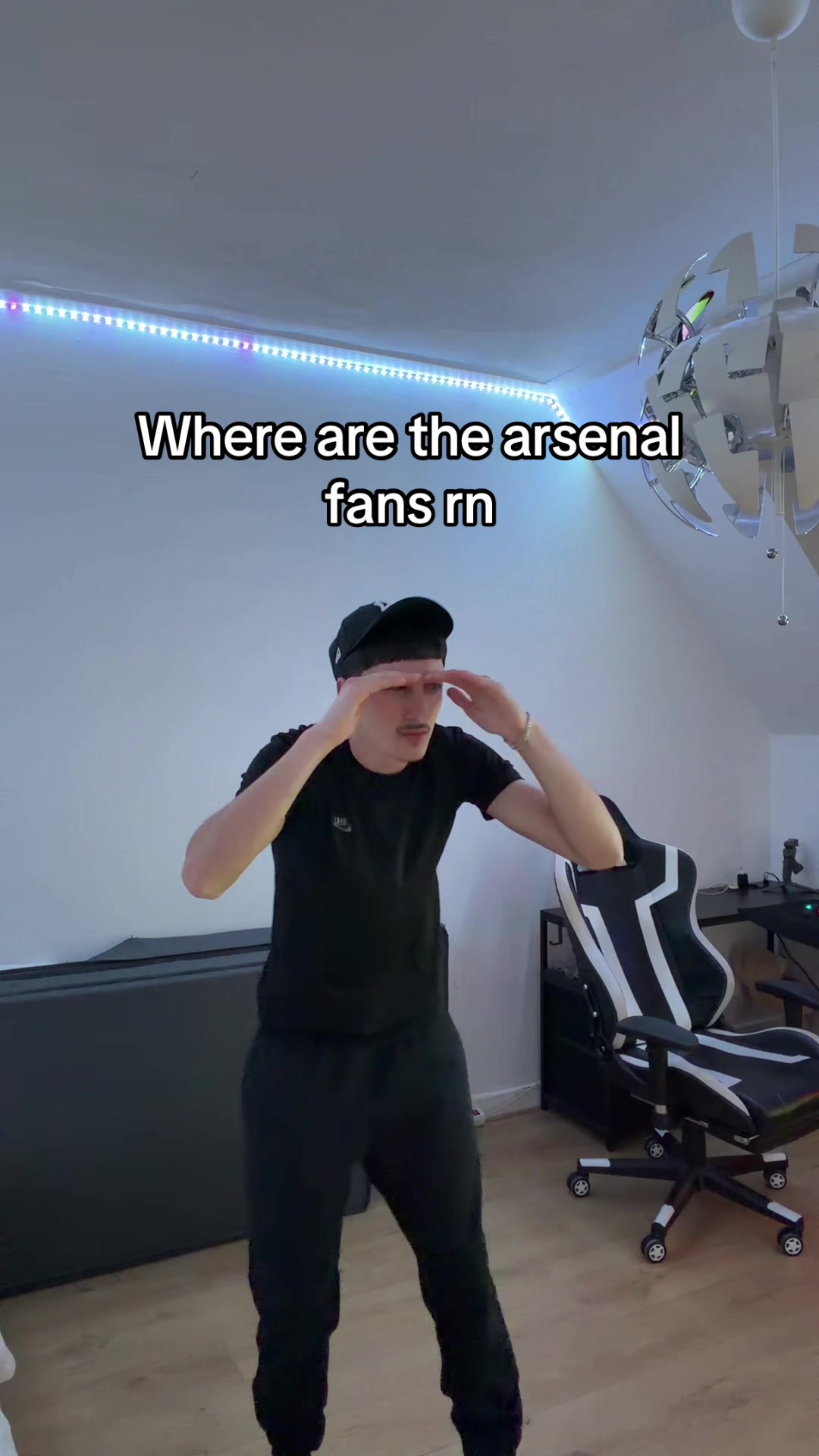 @𝓤𝔃𝔃𝓲シ