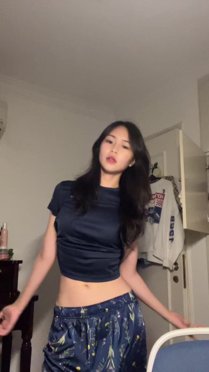 @alxssi (IG: alxssi_official)