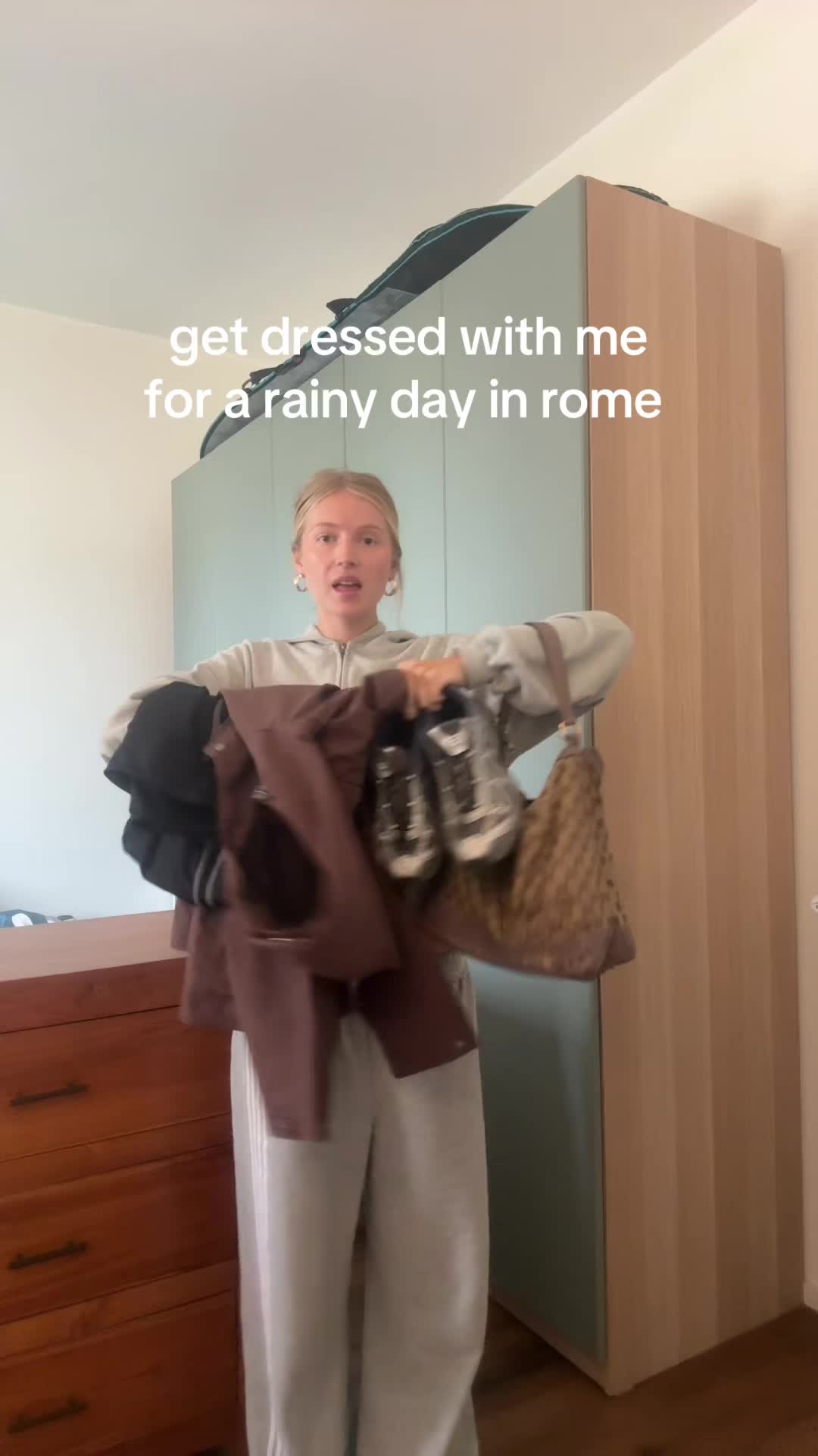 @Ella Kania