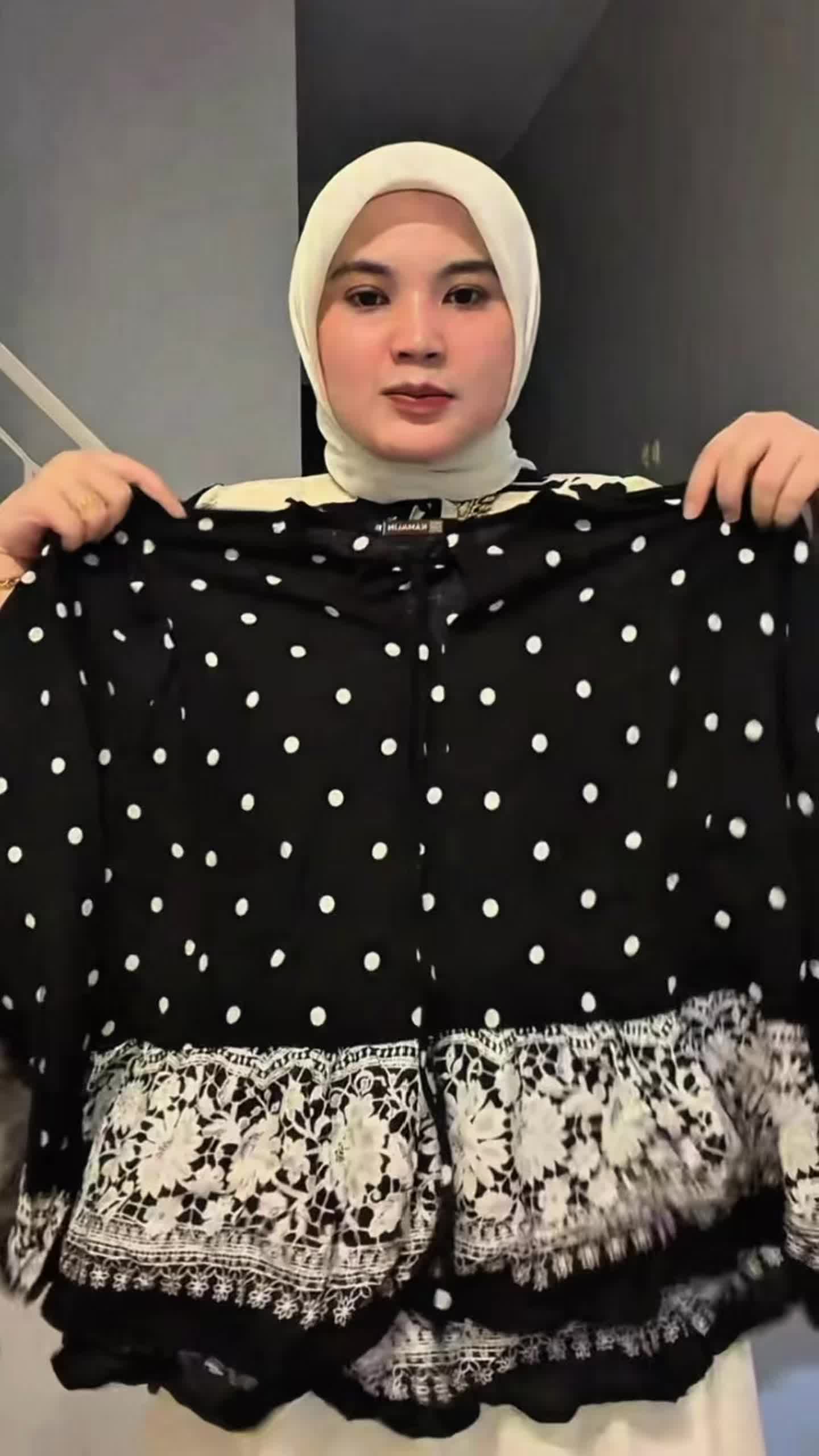 @nailakharisma4