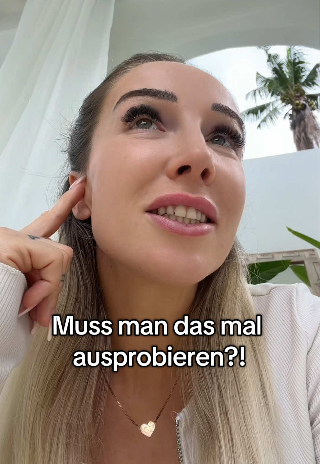 @Laraiza