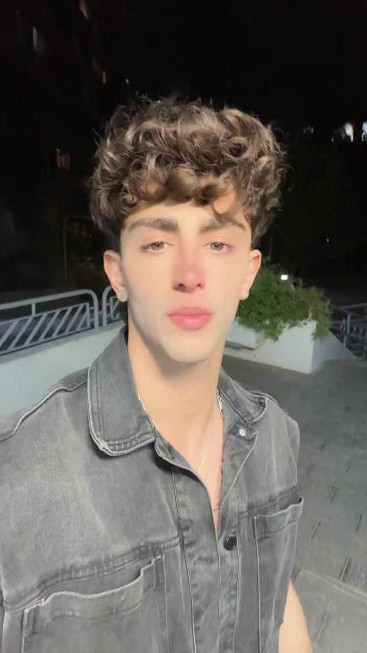 @Abollez