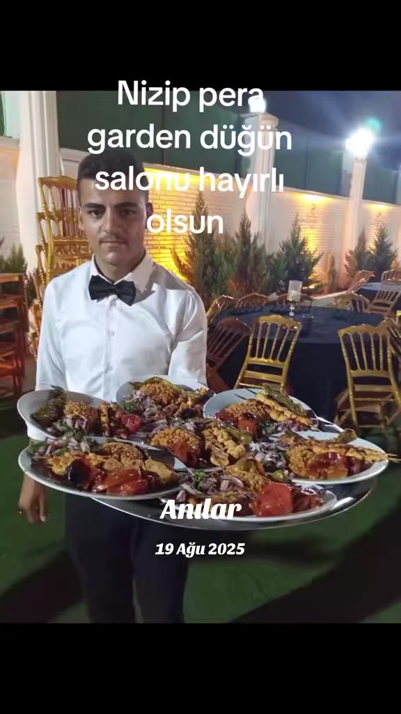 @M&uuml;sl&uuml;m Akar