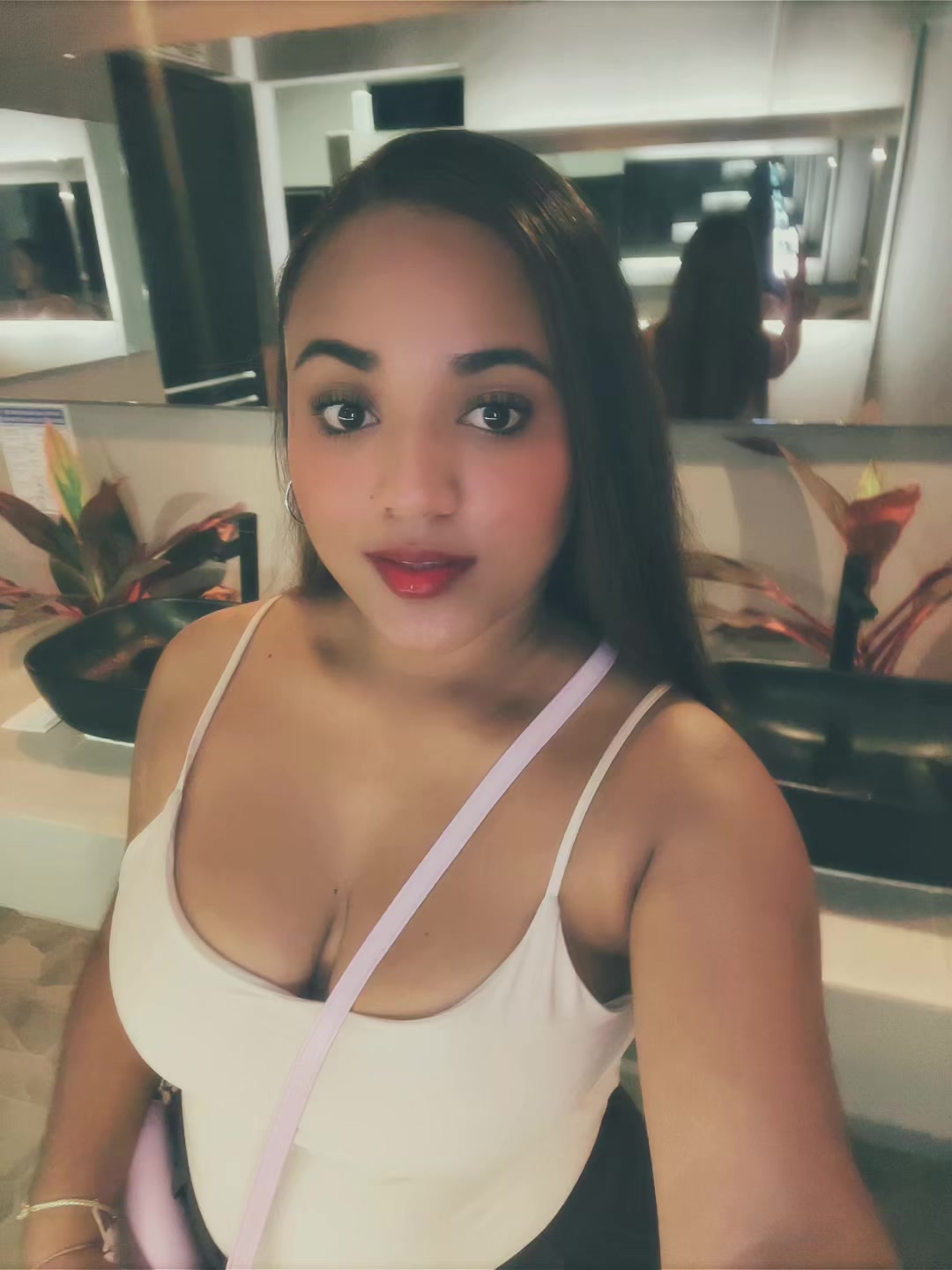 @Yuliana