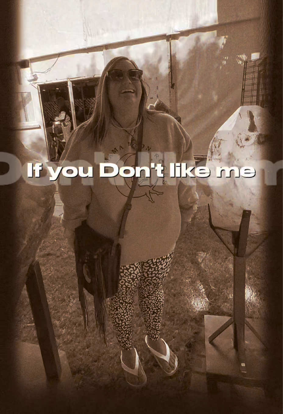 @MAMA MOON ROCKS