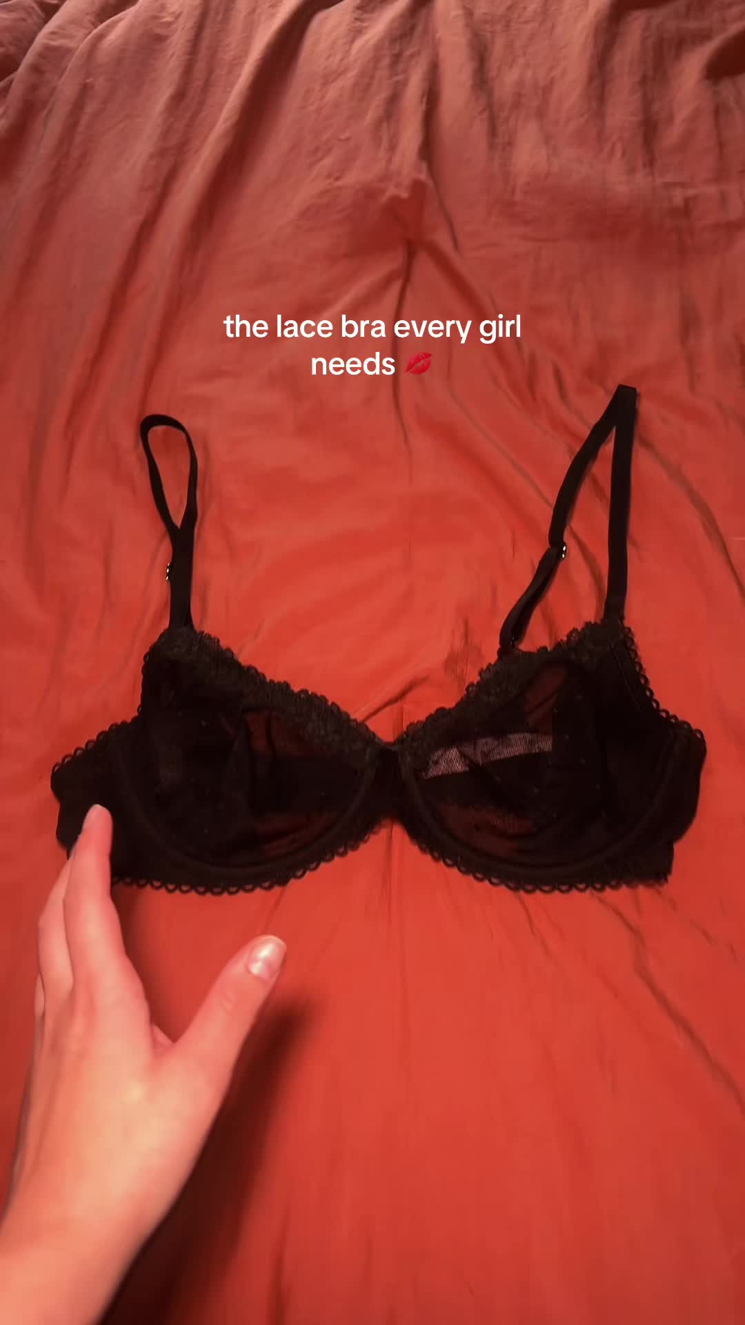 @girlyvault_