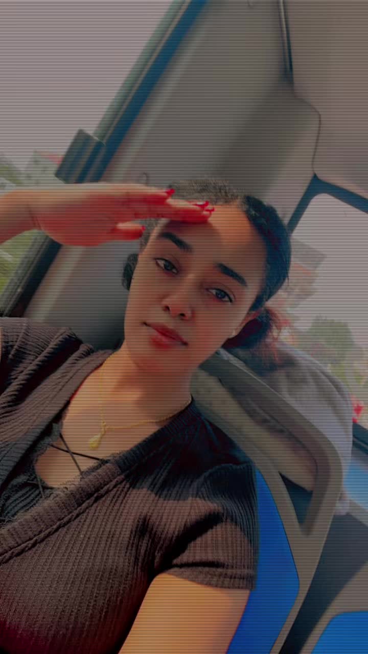 @Fenu🦋