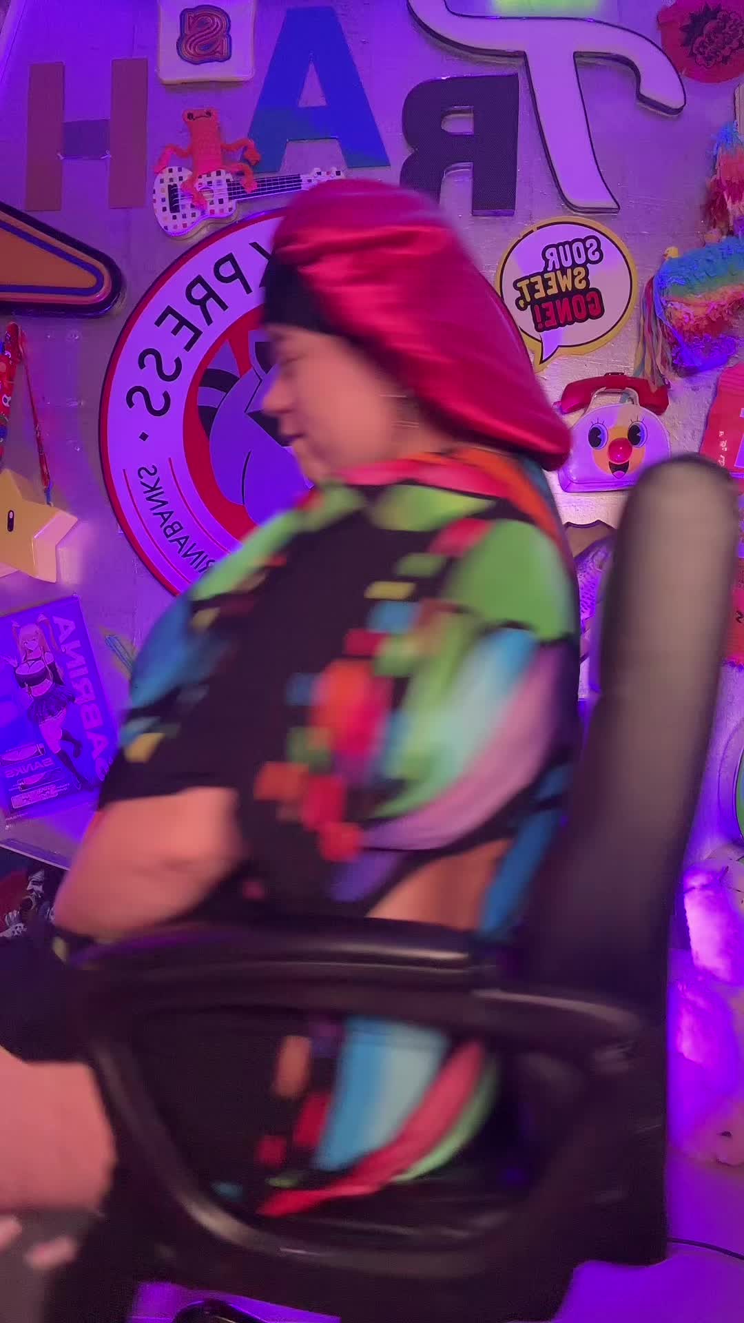 @🌈Sabrina Banks 🦝