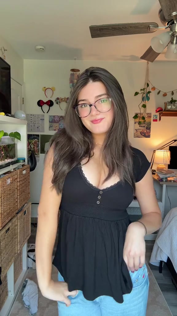 @Isabella