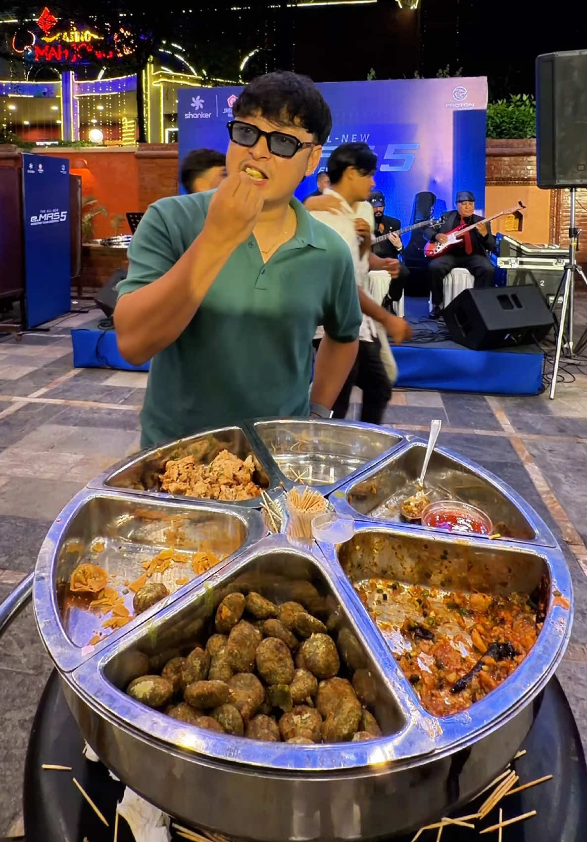 @Mr. Foodie NEPAL