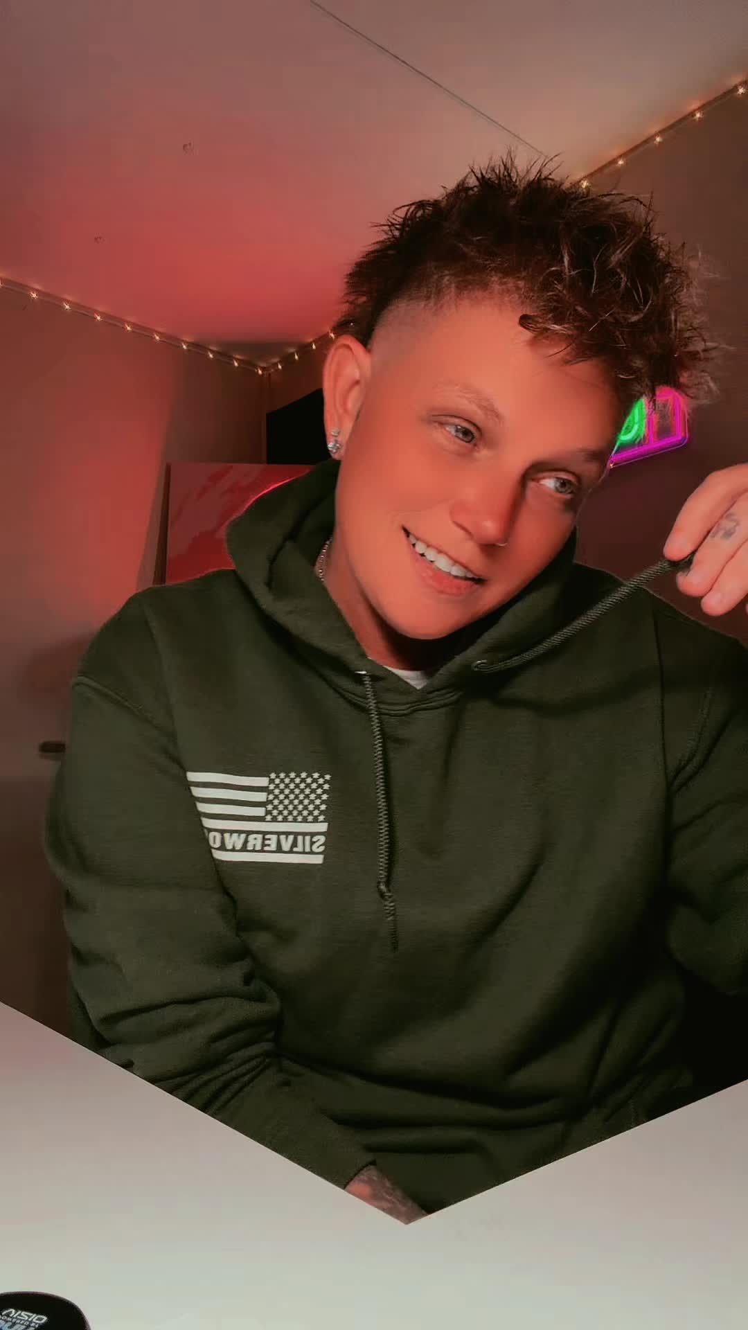 @4MiLR ✨