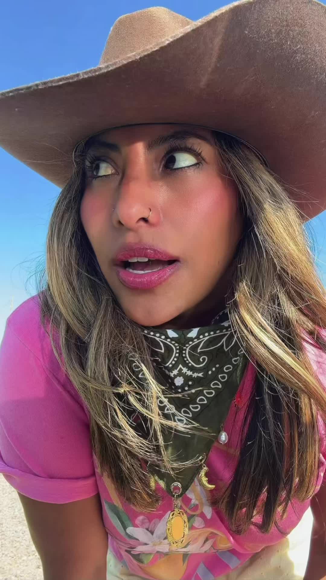 @karina | outfit inspiration