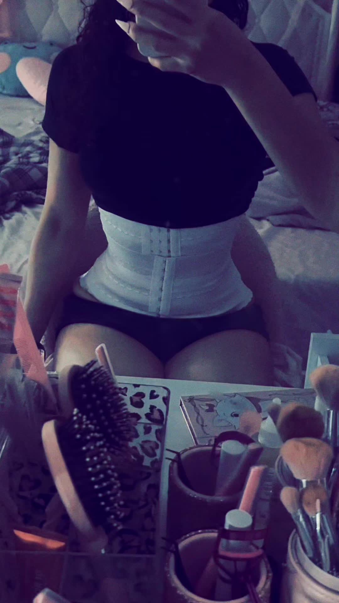@Online Shop Girl ˚⟡˖ ࣪