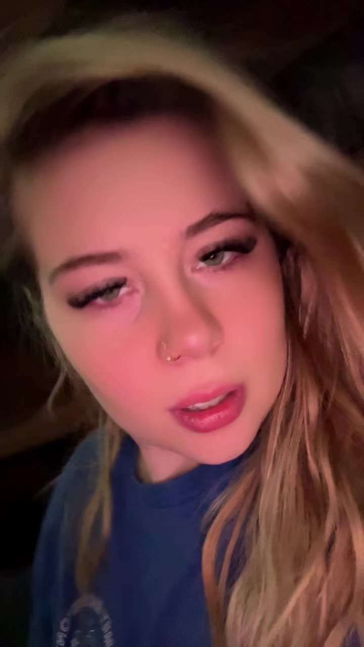 @Skylar🫶🏼🧛🏻♀️