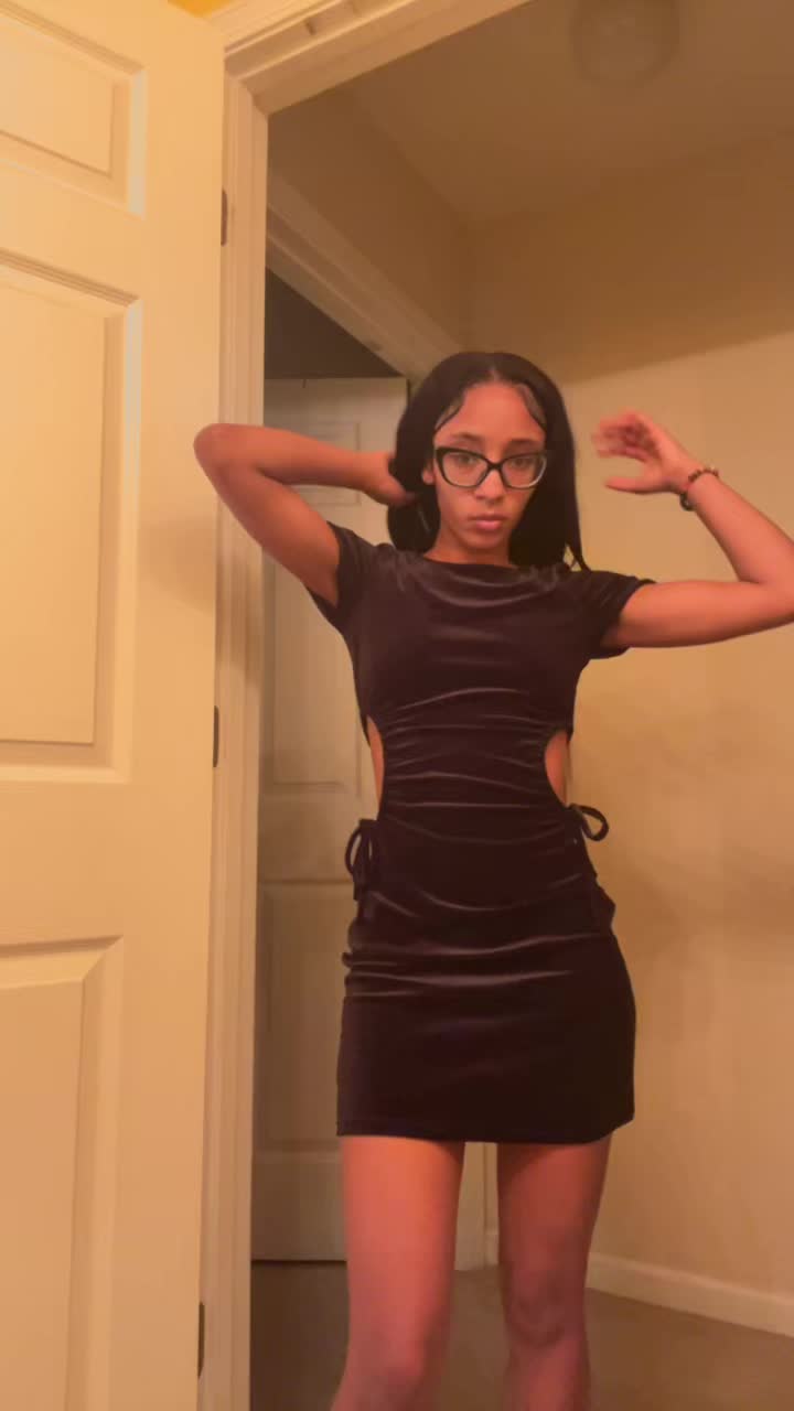 @Ickynikki