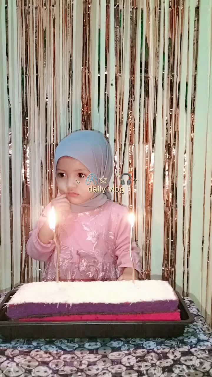 @hi, ini nia