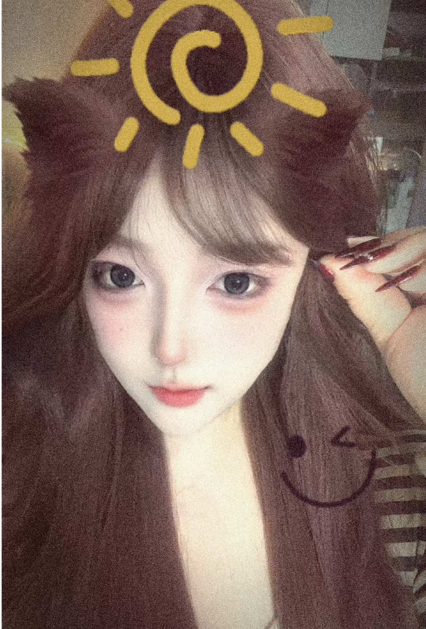 @斯锅异_Evelyn