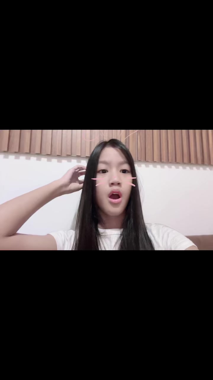 @Xhie 💋