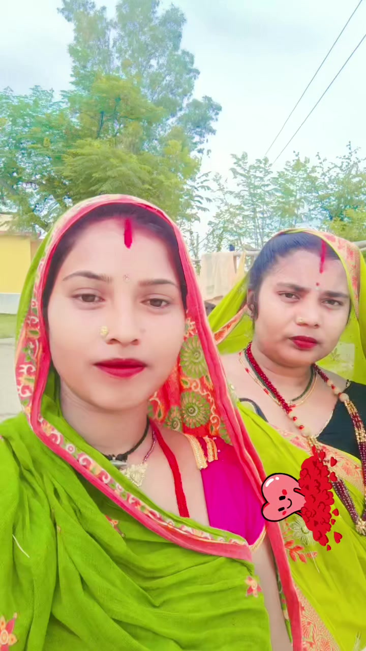 @Anshika. queen👑💍👸