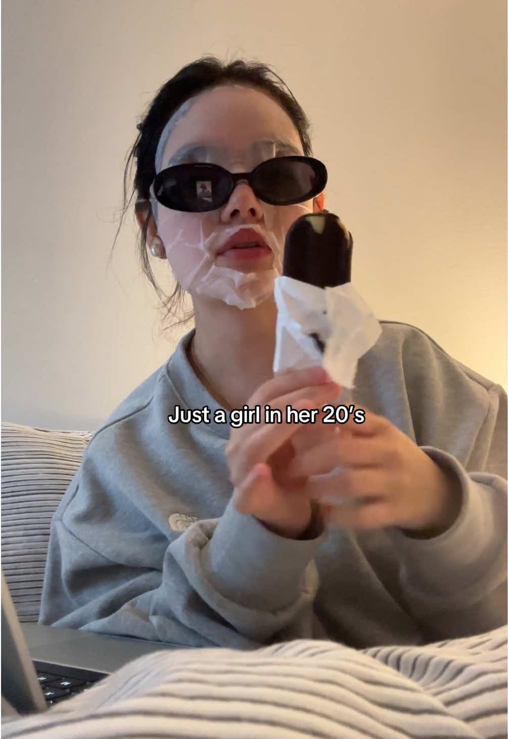 @Valeria