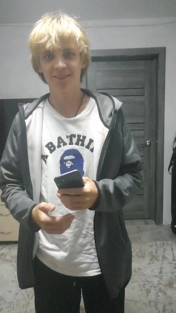 @ForlZzz