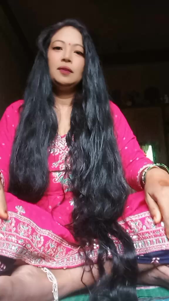 @maya tharu