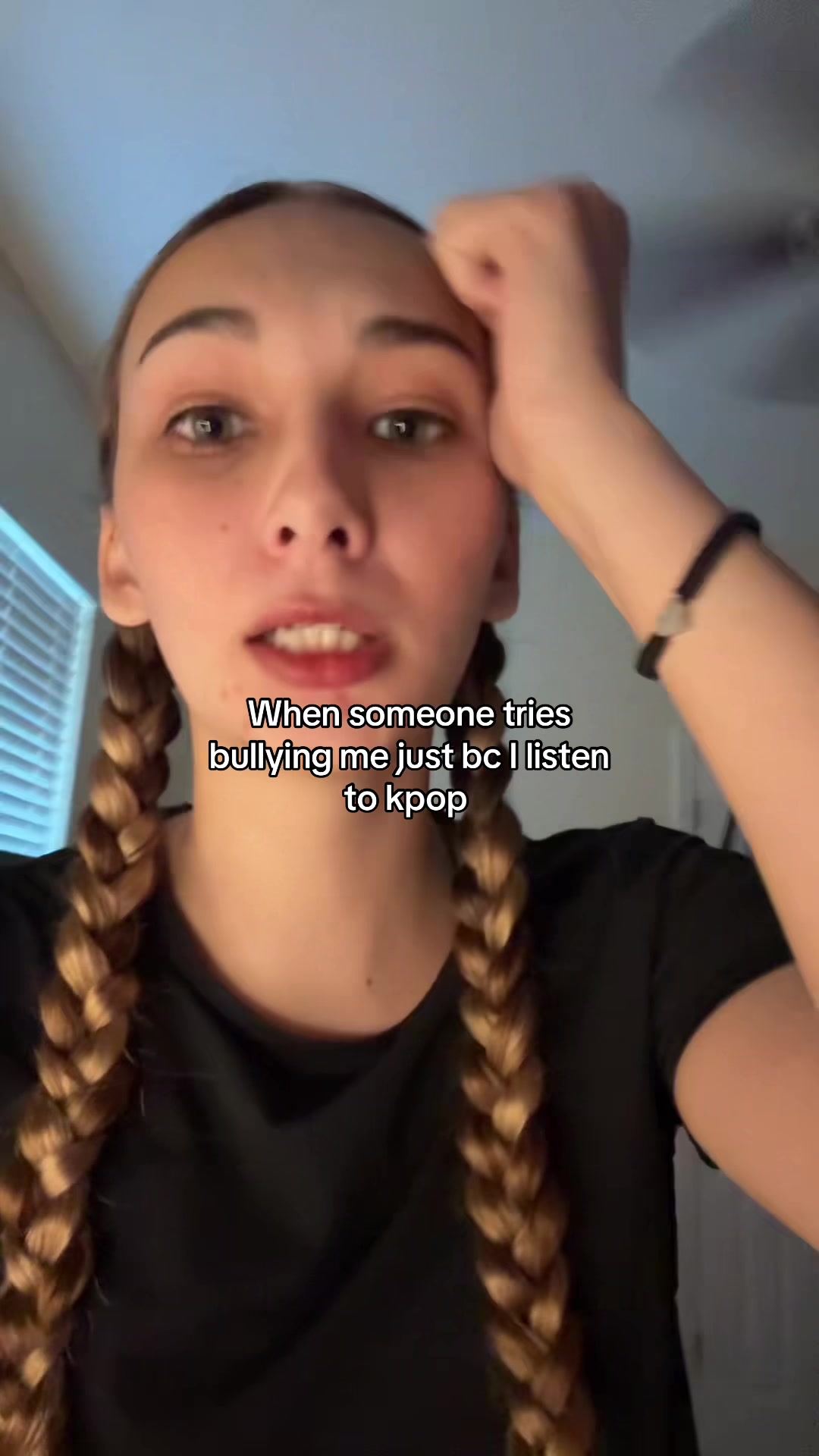 @Bella