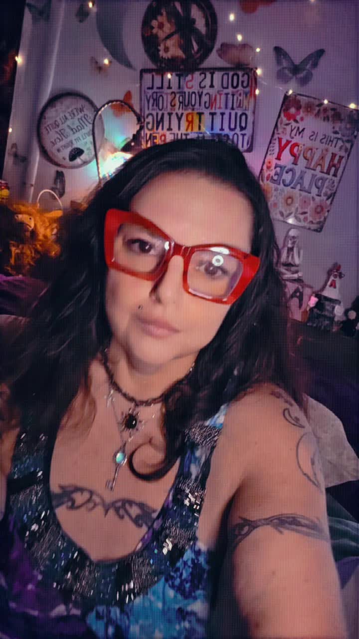 @Venus ❌️ 🐿 P5 🖤🪶