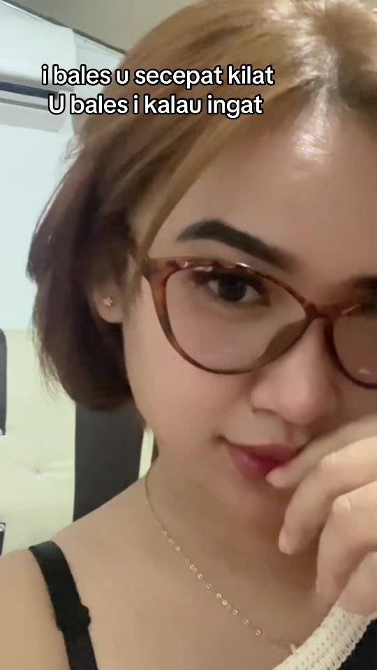 @julia frinella sari