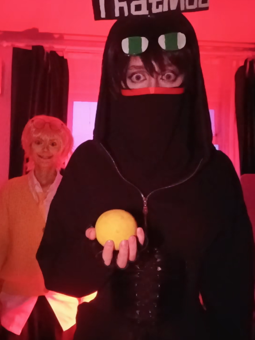 @Эрен😨ム@
