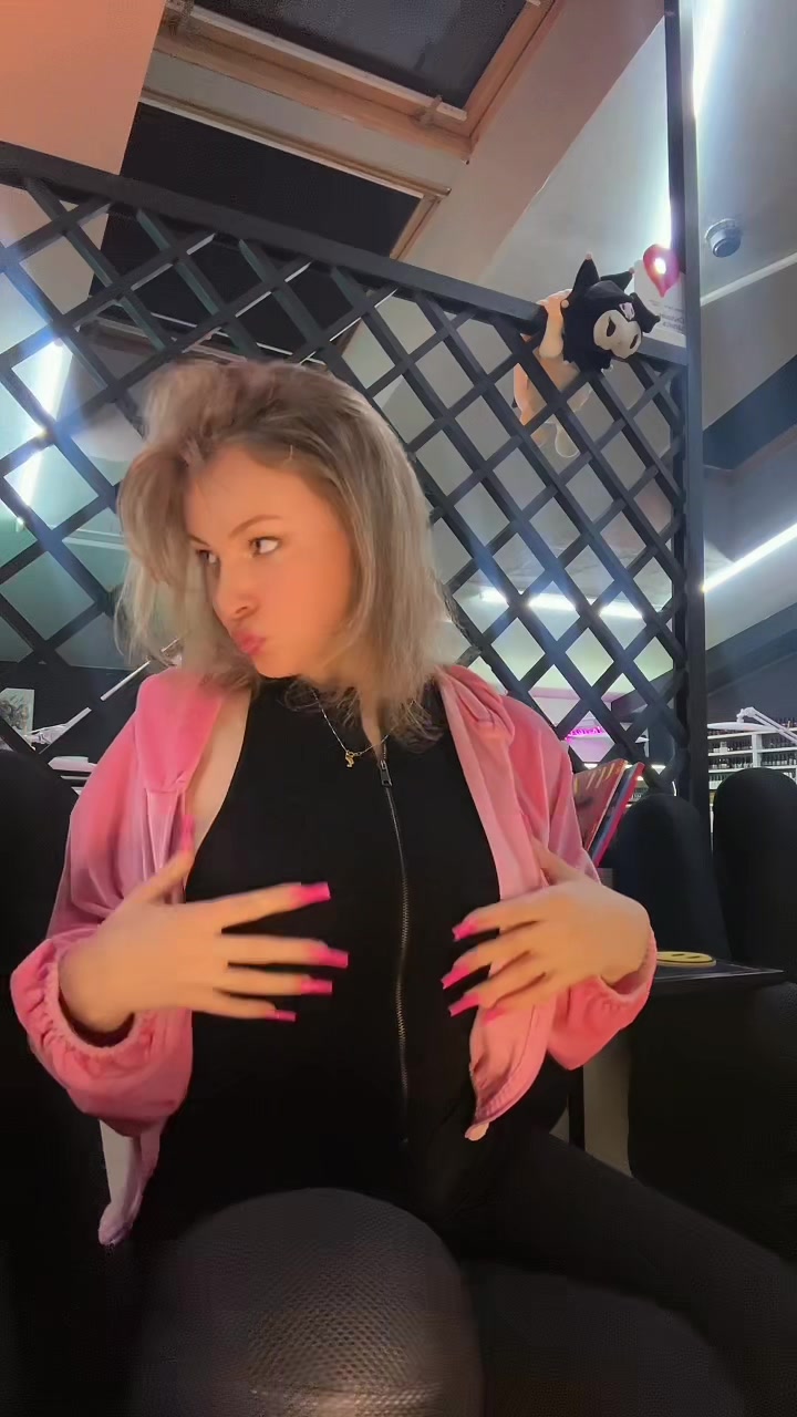 @пупсик👄