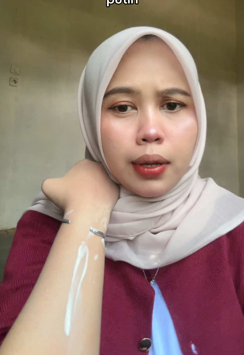 @Fatimaa