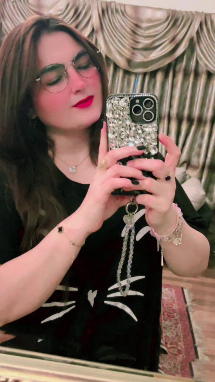 @🕊عائشہ خان🕊