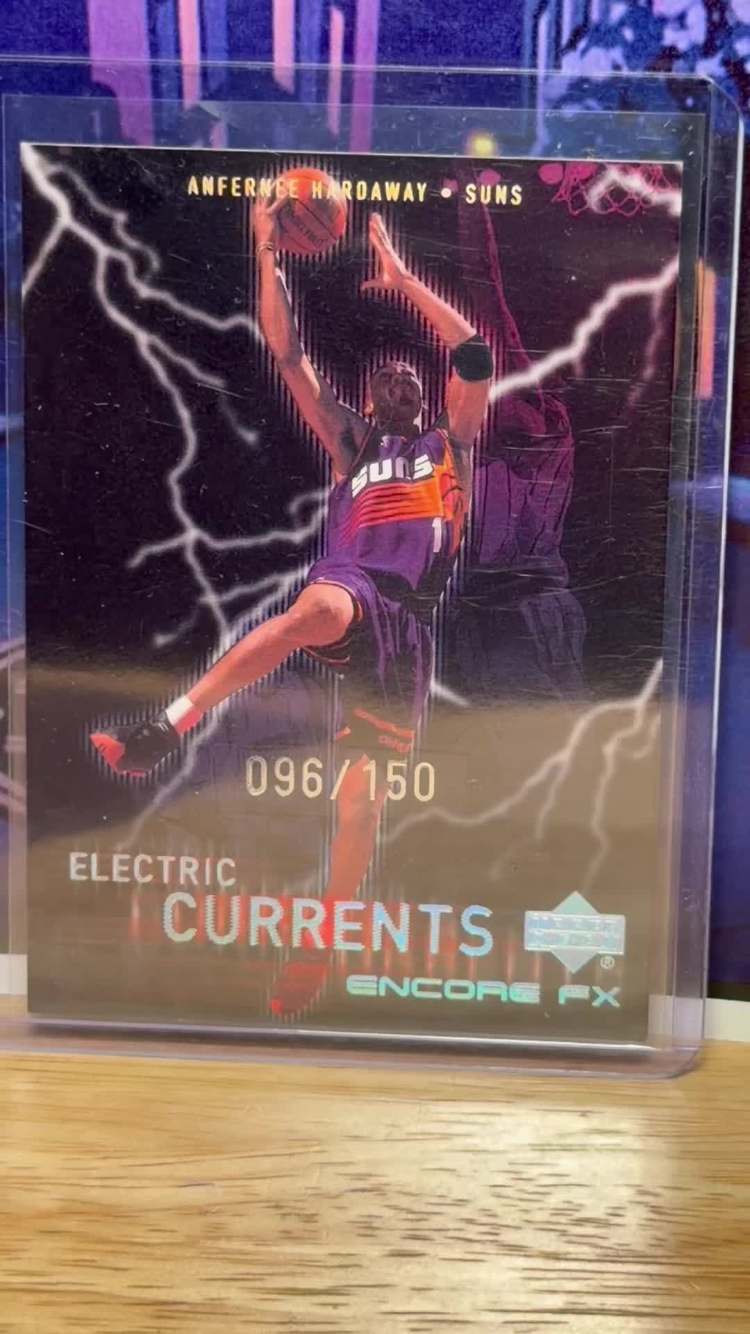 @iconic/cards