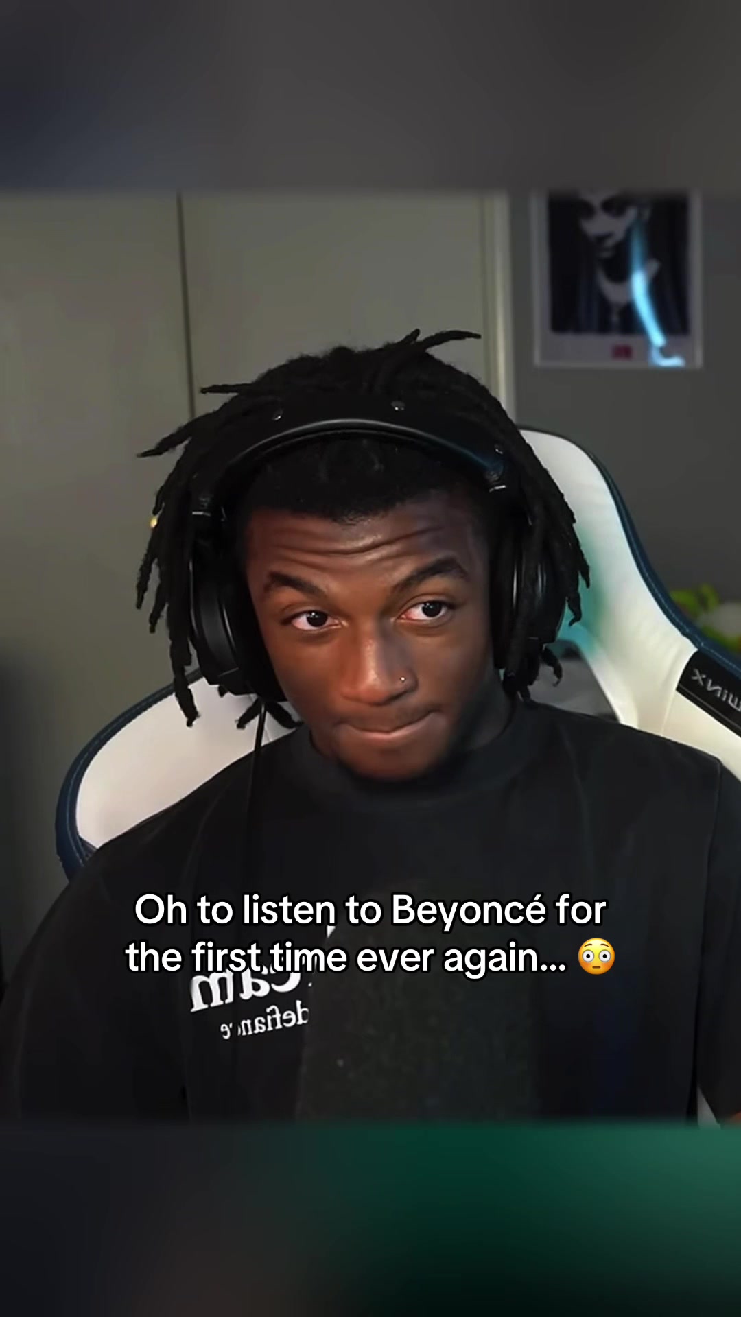 @Souvenir Reacts