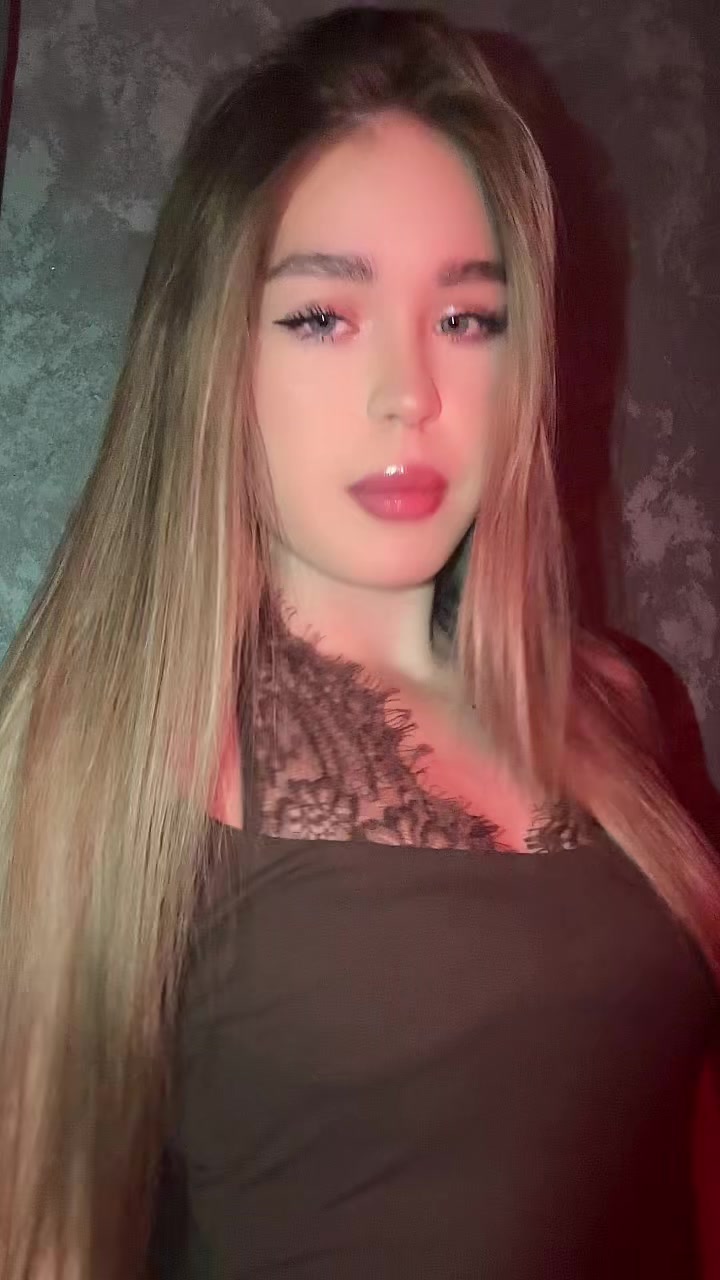 @Виктория🌸