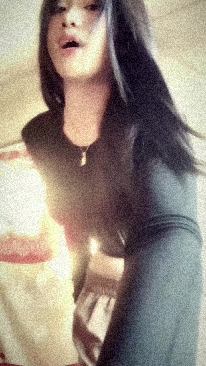 @Aomsin