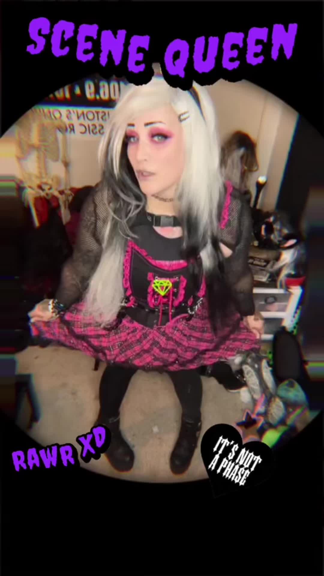 @ıllıllı HARLEY ROXX ıllıllı