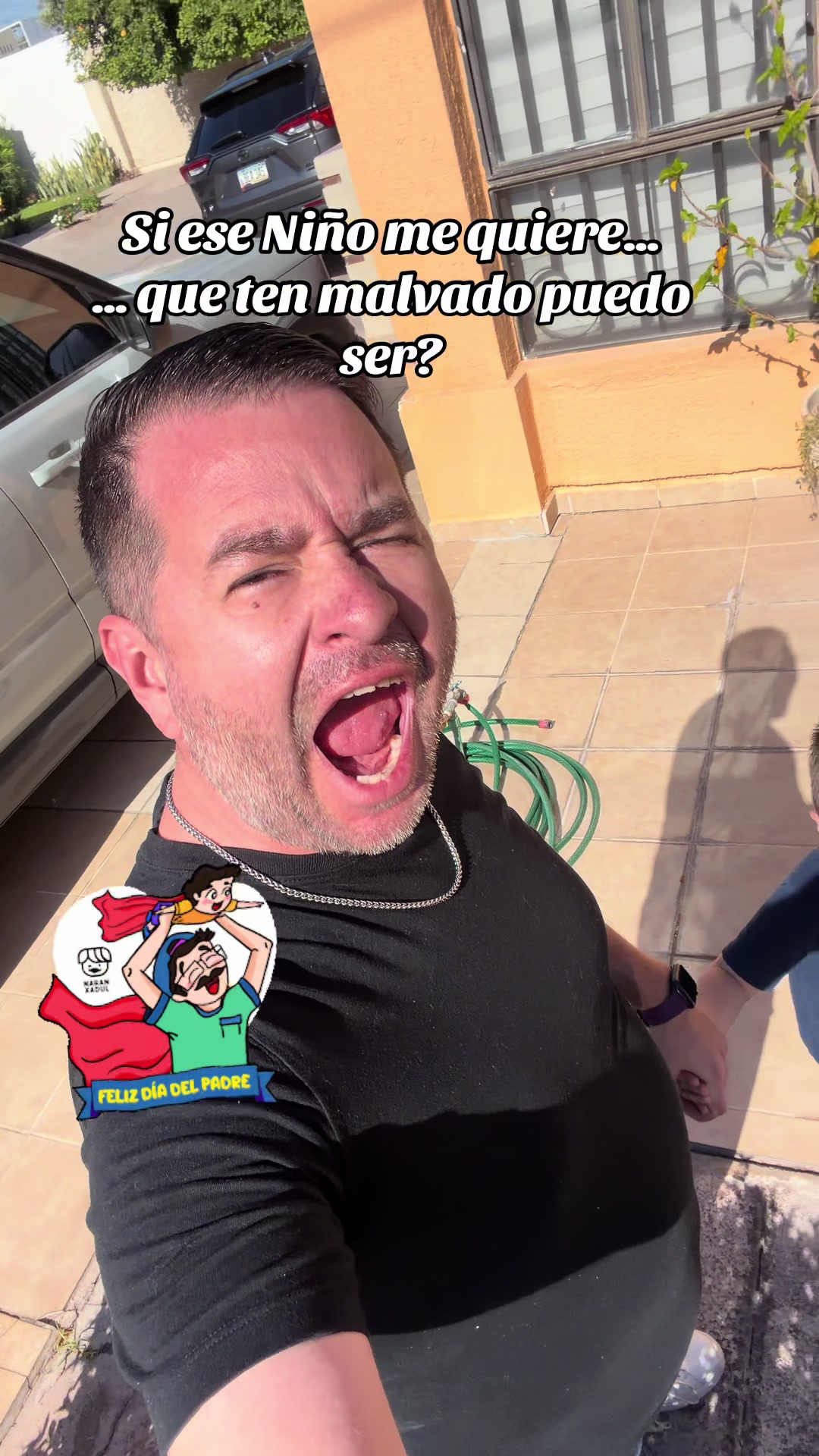 @Oscar Antonio / Papá Metiche