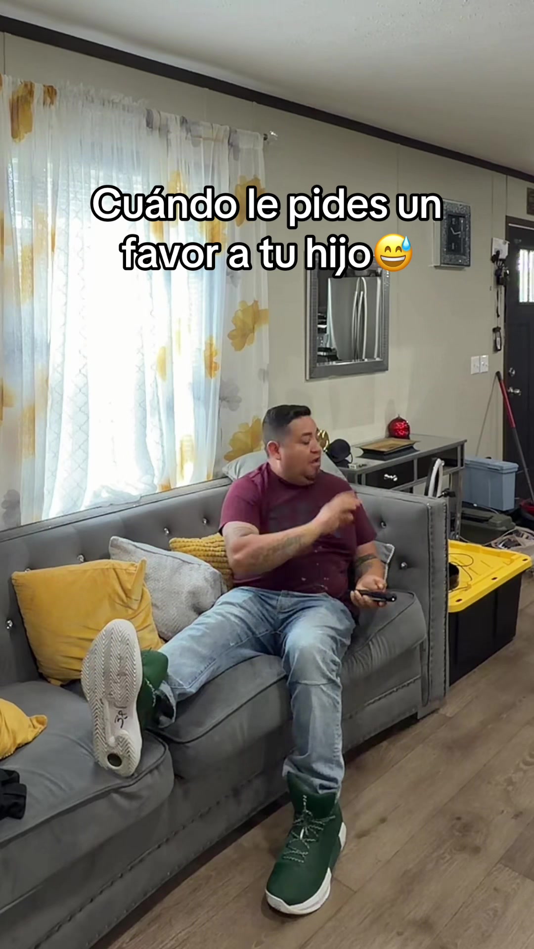 @Una familia mexicana🇲🇽