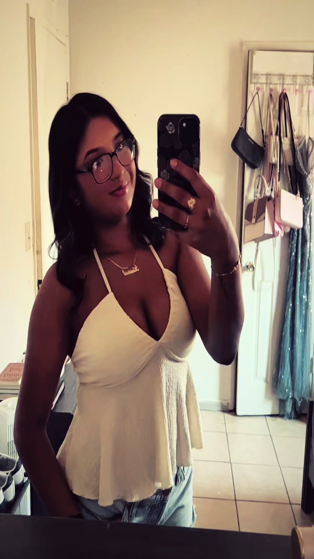 @userr2208___