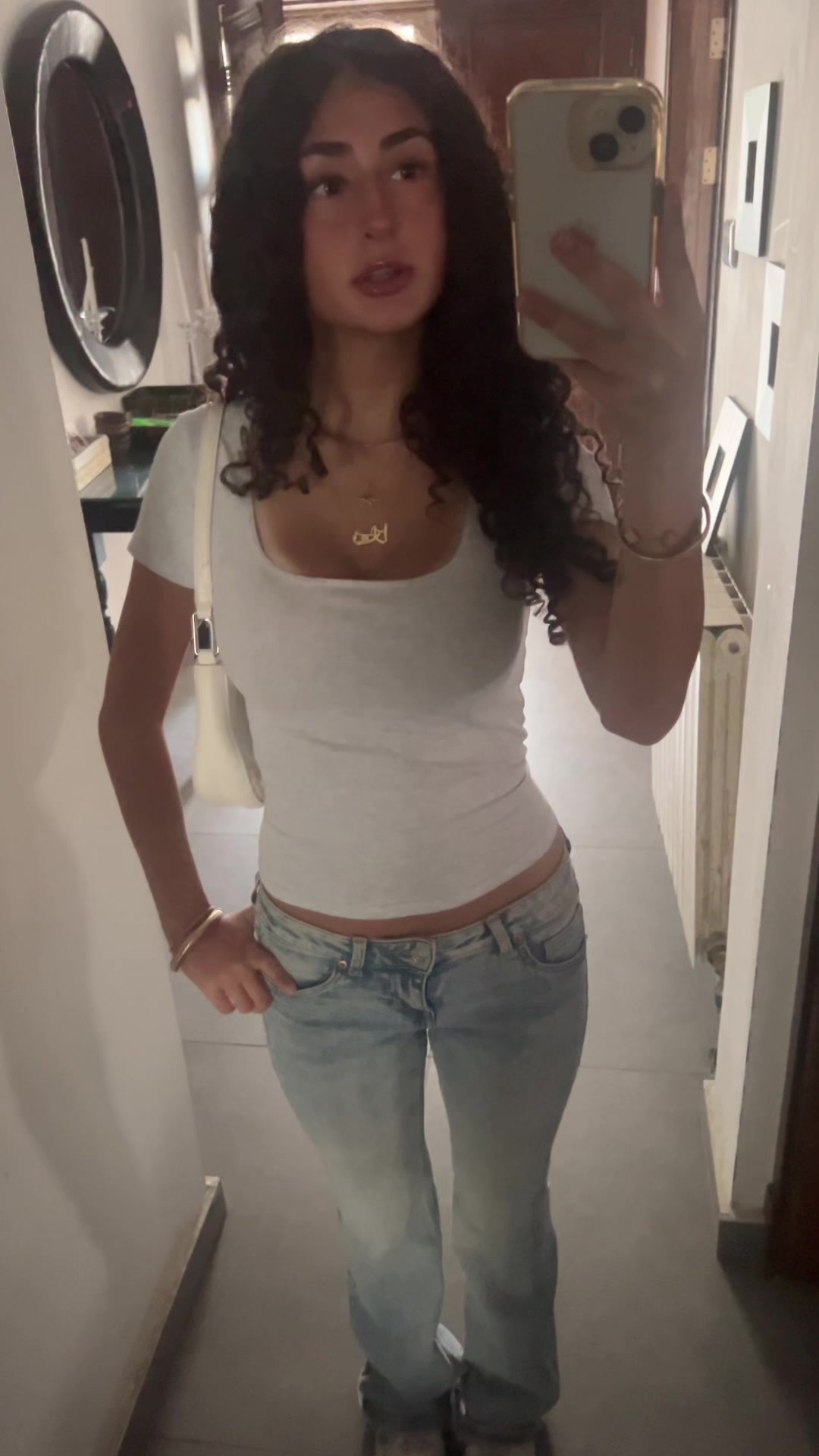@tara