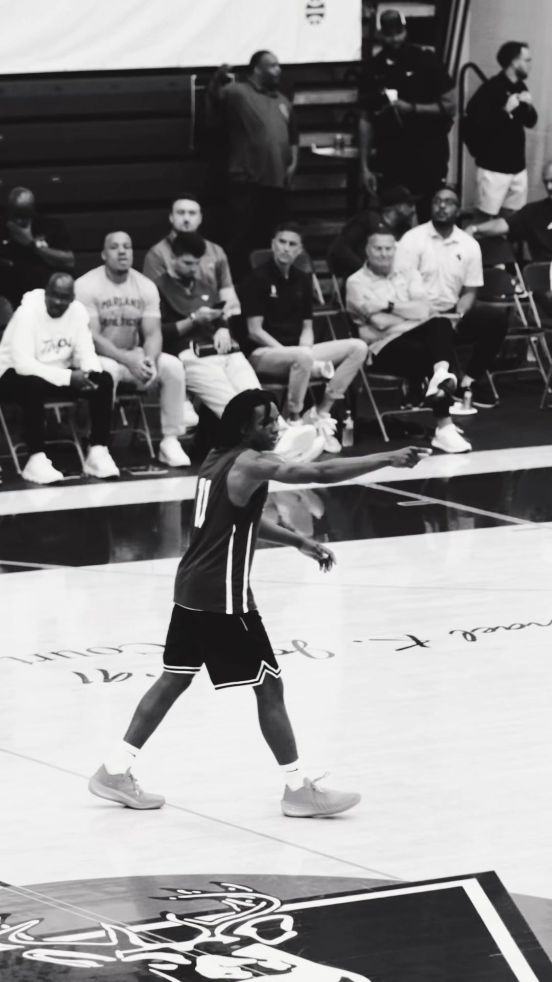 @1️⃣1️⃣🏄🏽♂️