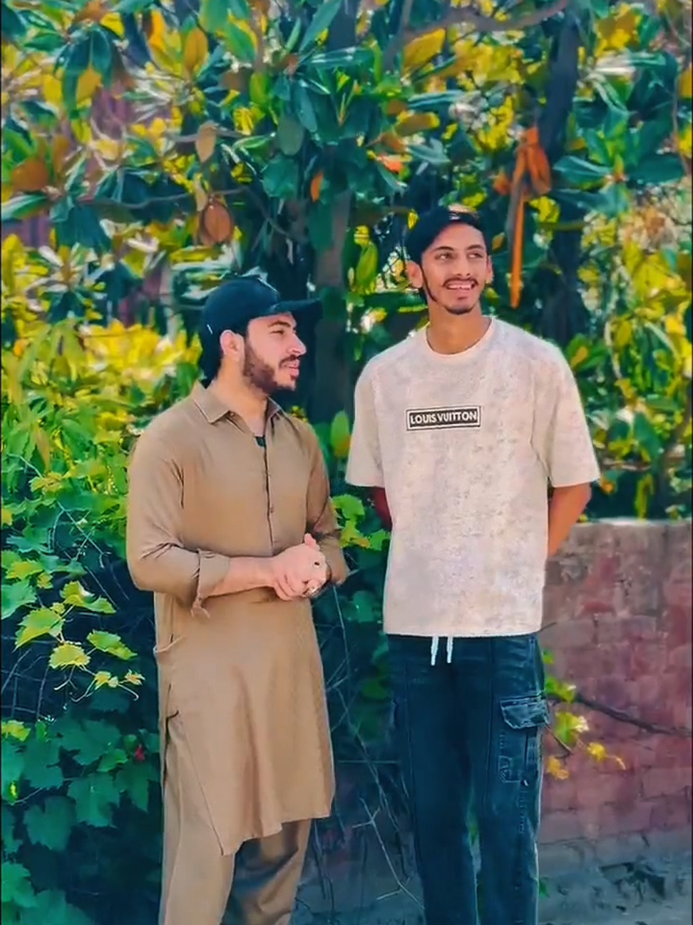 @𝐍𝐎𝐌𝐀𝐍 𝐆𝐔ج𝐀𝐑 🚩