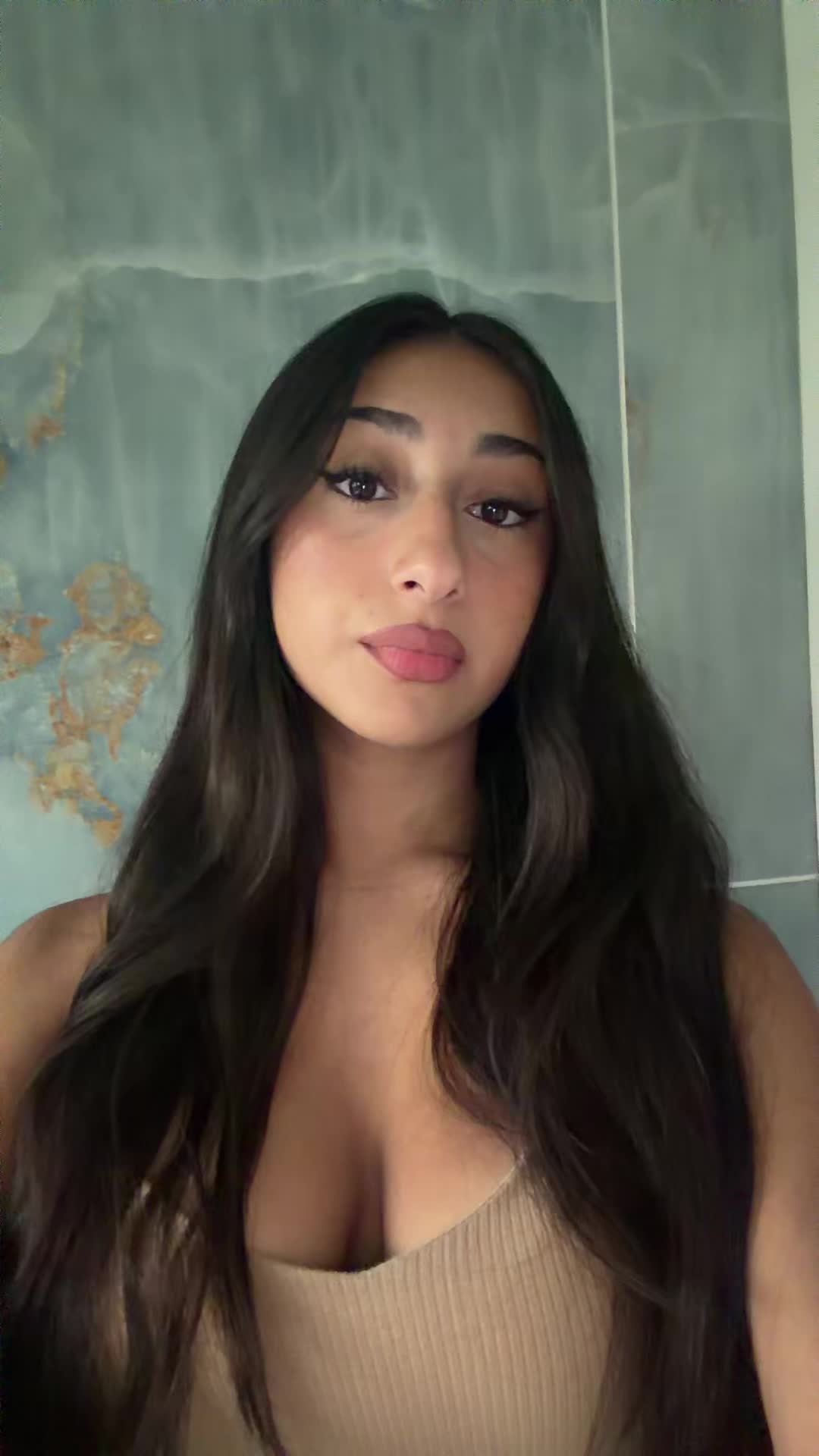 @sarah