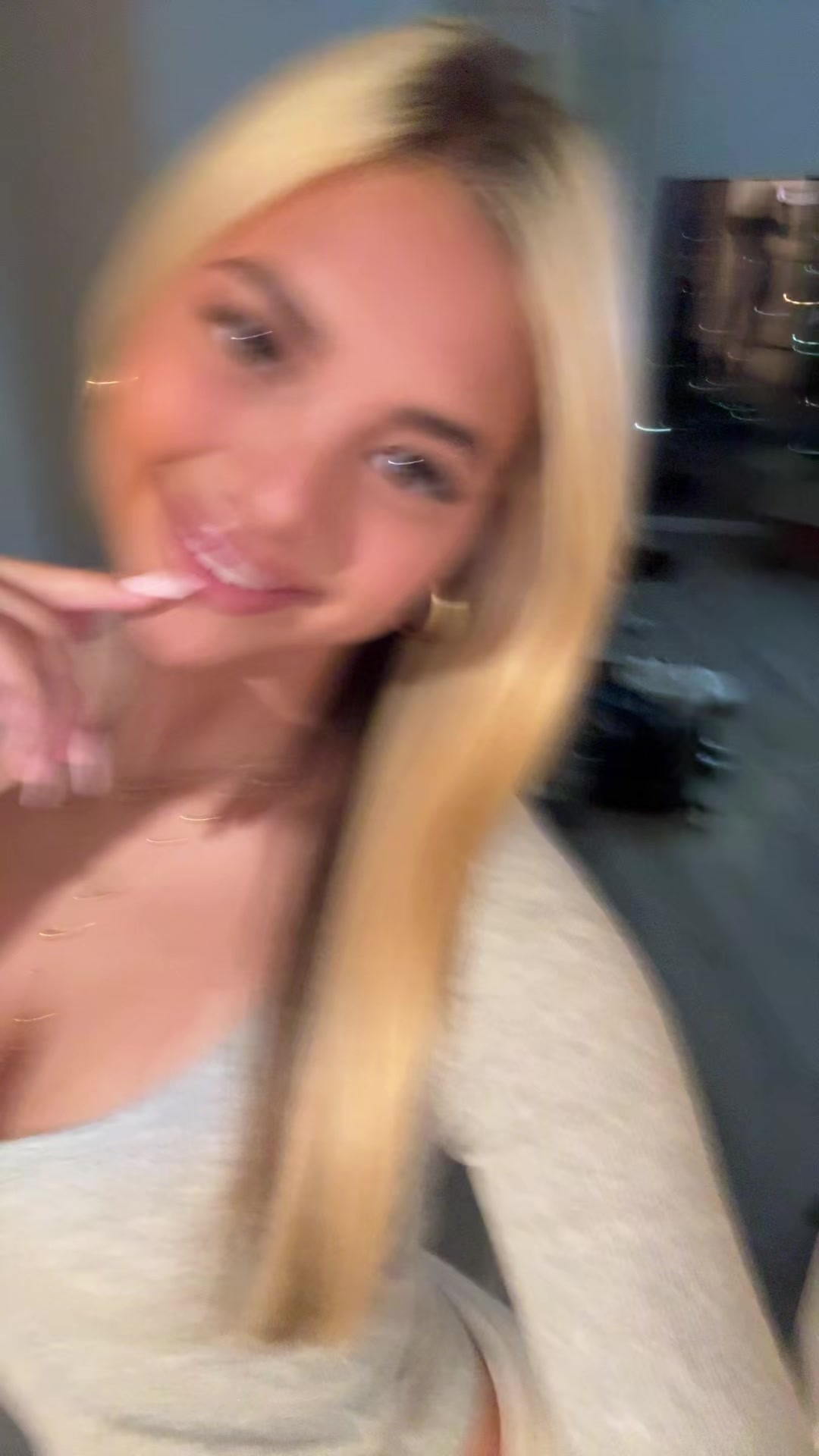 @Rina