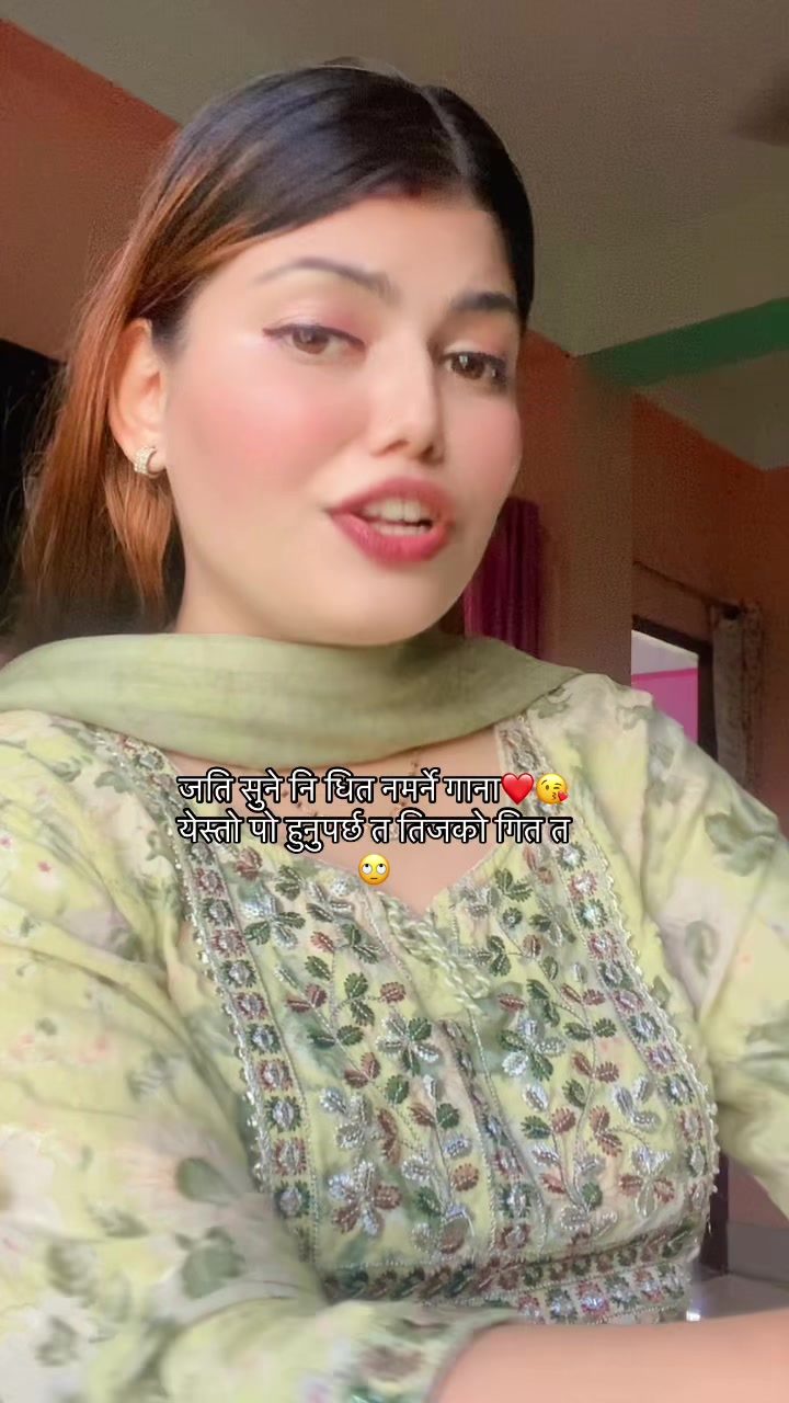 @POoJA❤️✨💫