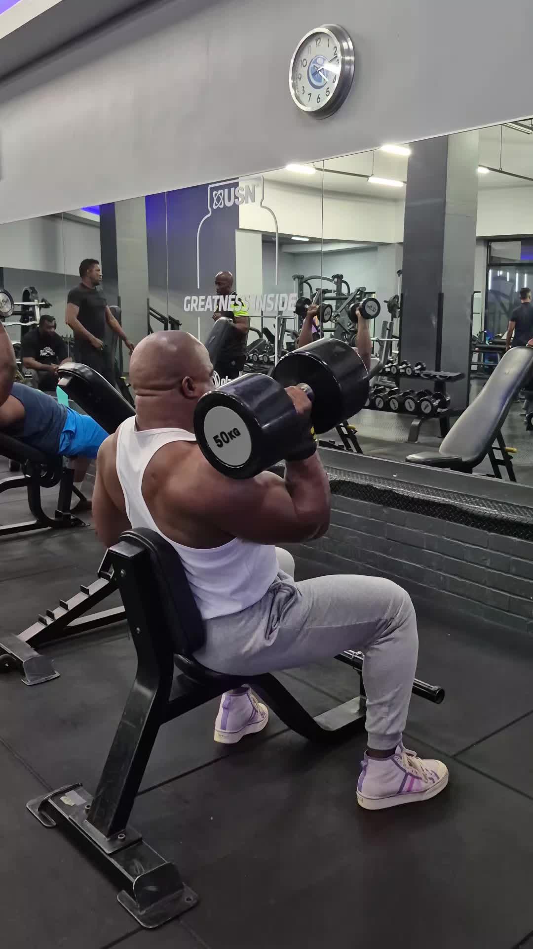 @Blackgorillasize🦍🇿🇦