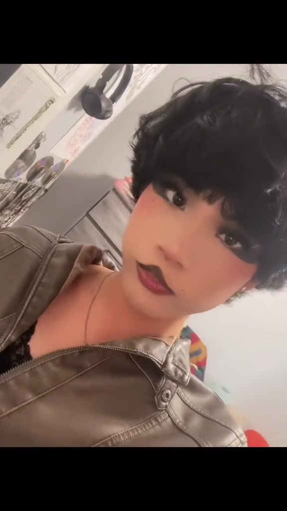 @๐๐ฃฒ